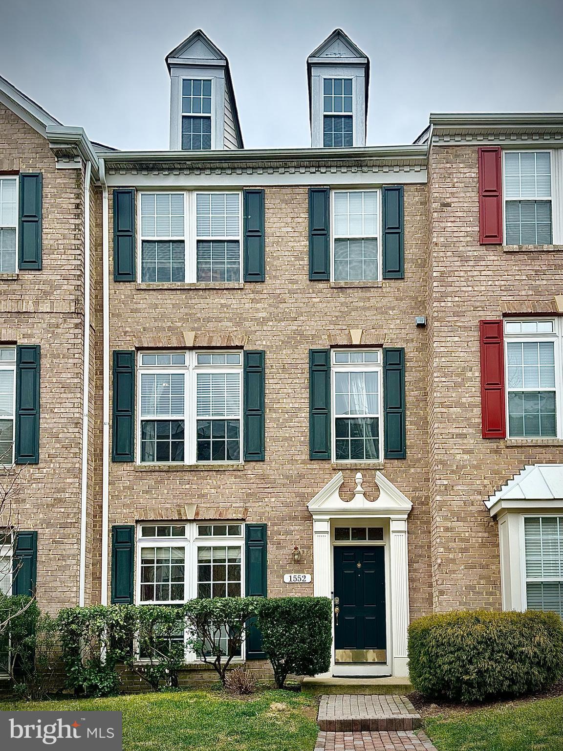 VILLAGES OF DORCHESTER - Residential Lease