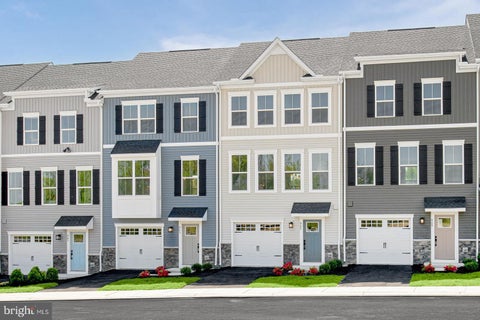 Townhouse For Sale - 1106 Destrier Street<br/> RANSON, WV 25438
