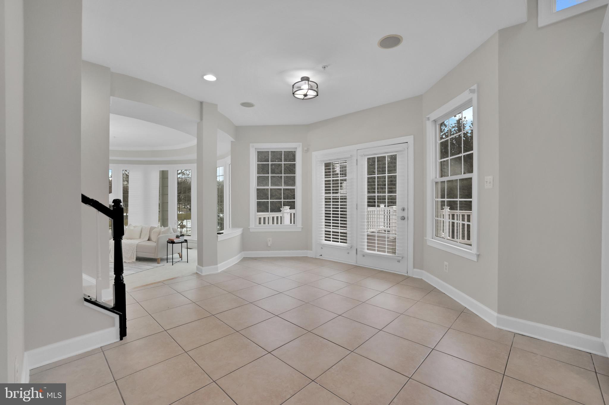 WOODMORE NORTH - Residential