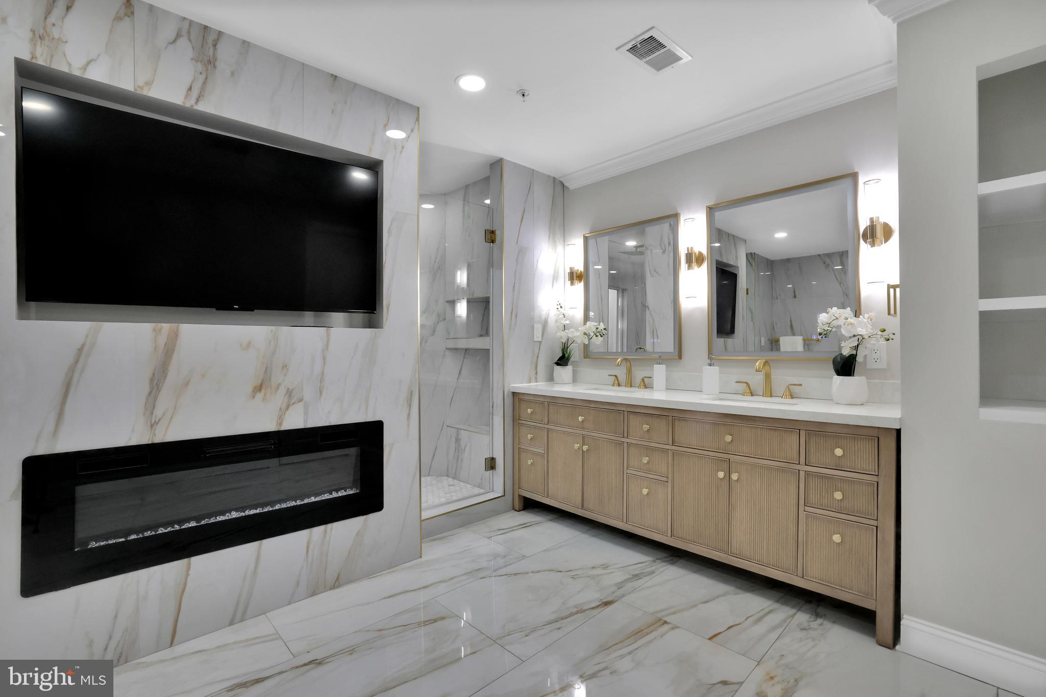 WOODMORE NORTH - Residential