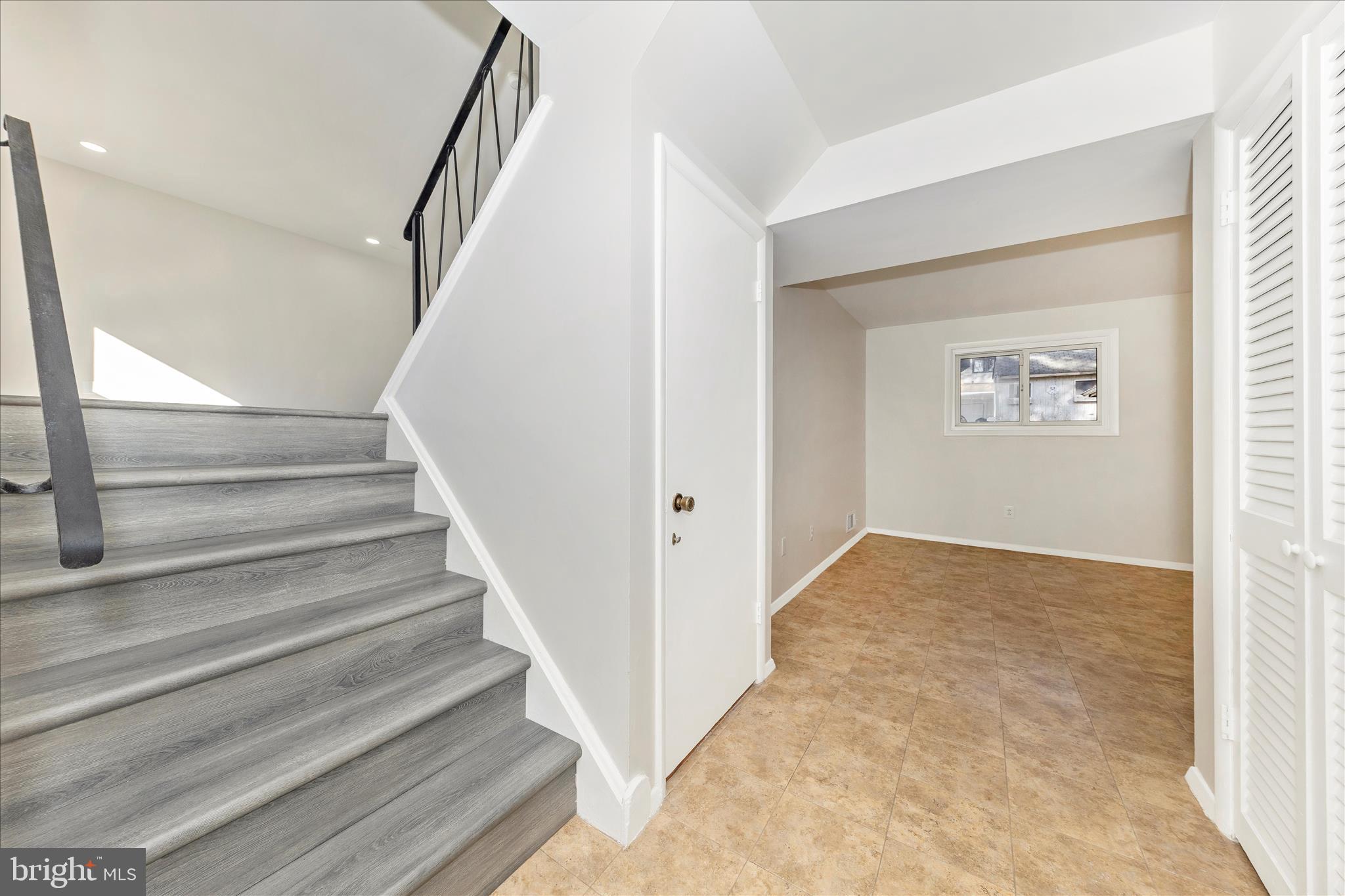 GARRETT FOREST - Residential