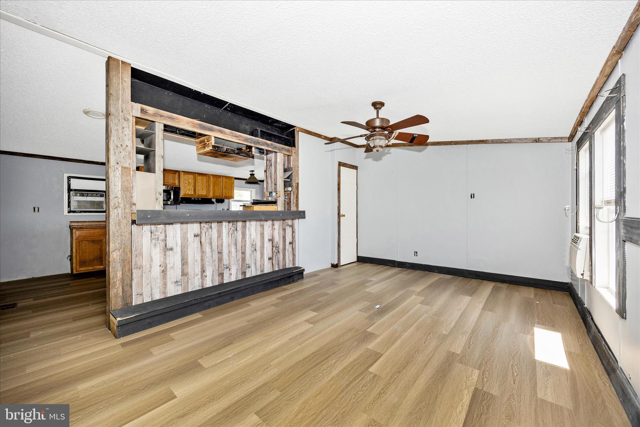 HIGHLAND MANOR - Residential
