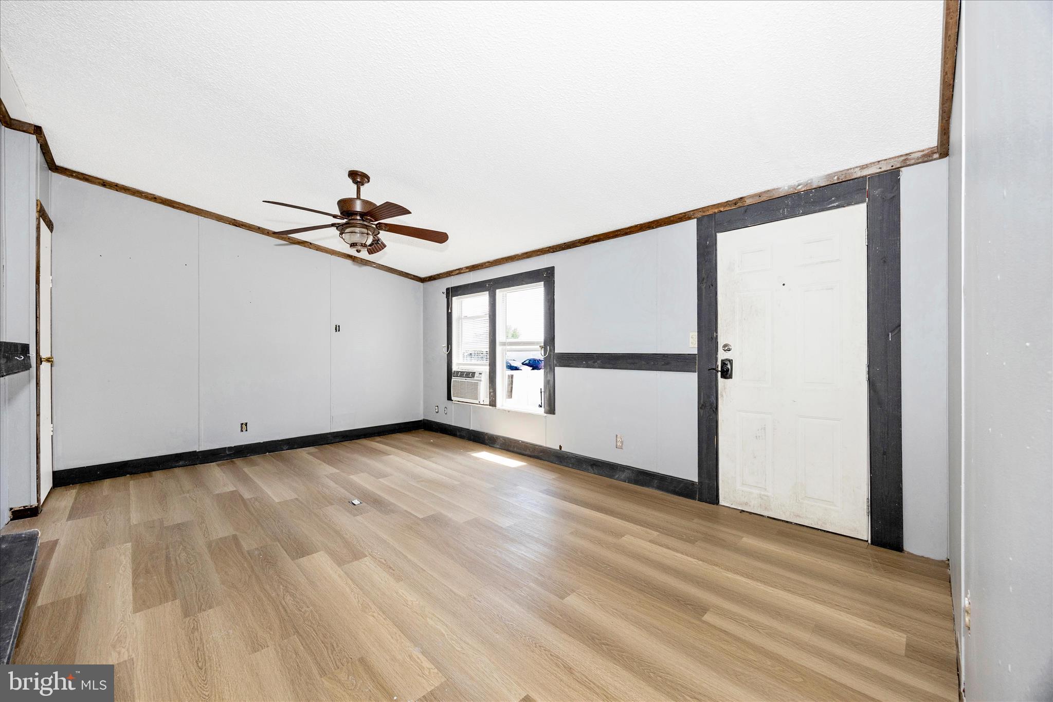 HIGHLAND MANOR - Residential