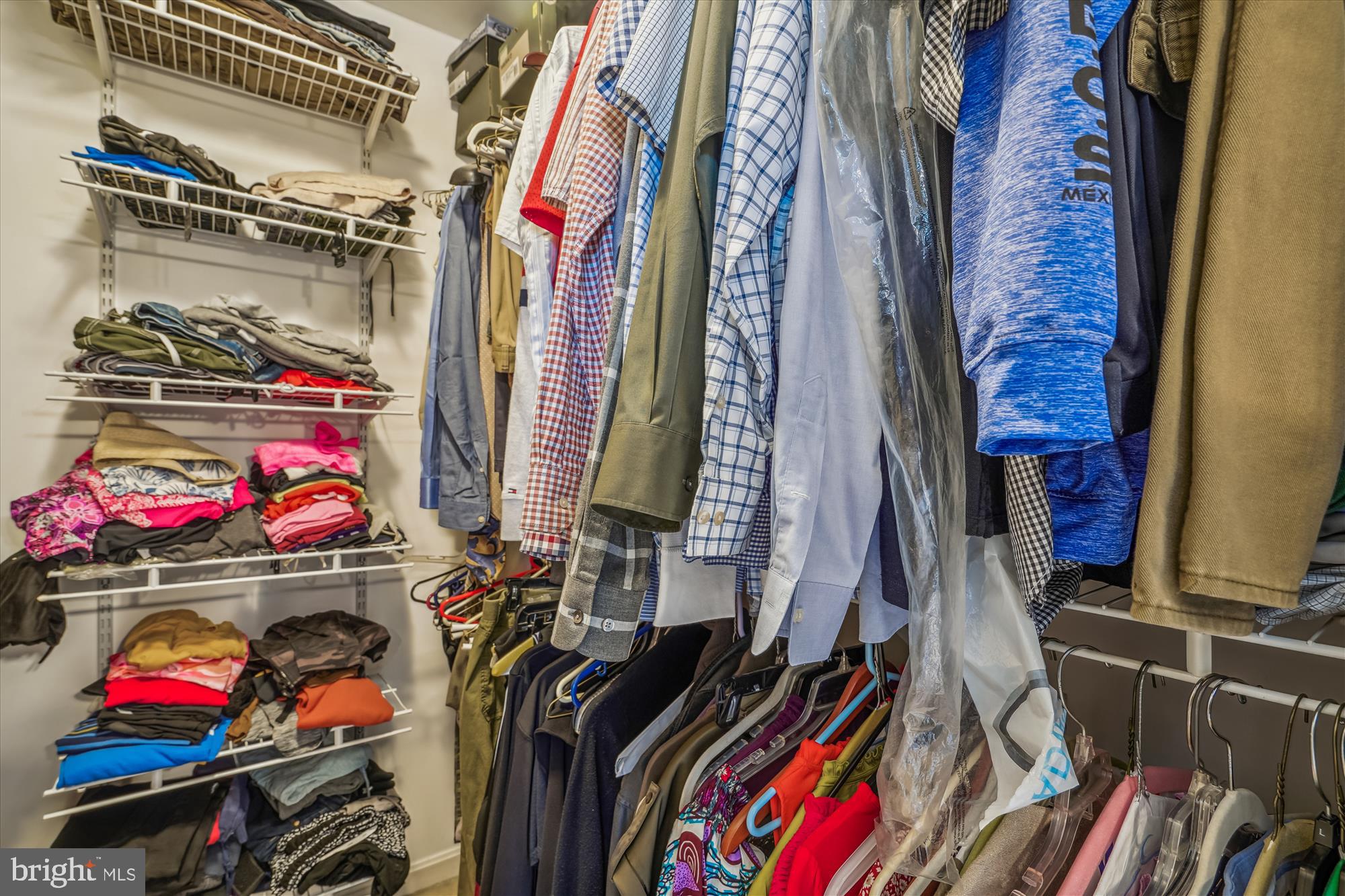 WINDBROOK - Residential