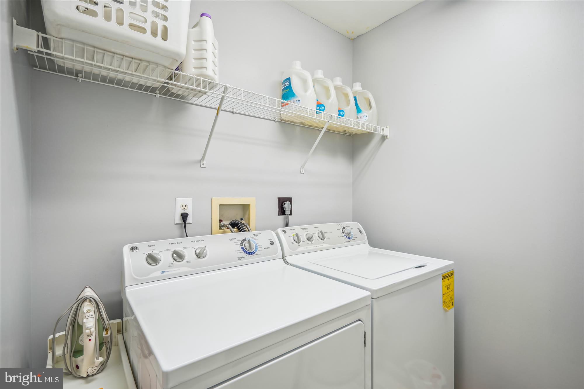 WINDBROOK - Residential