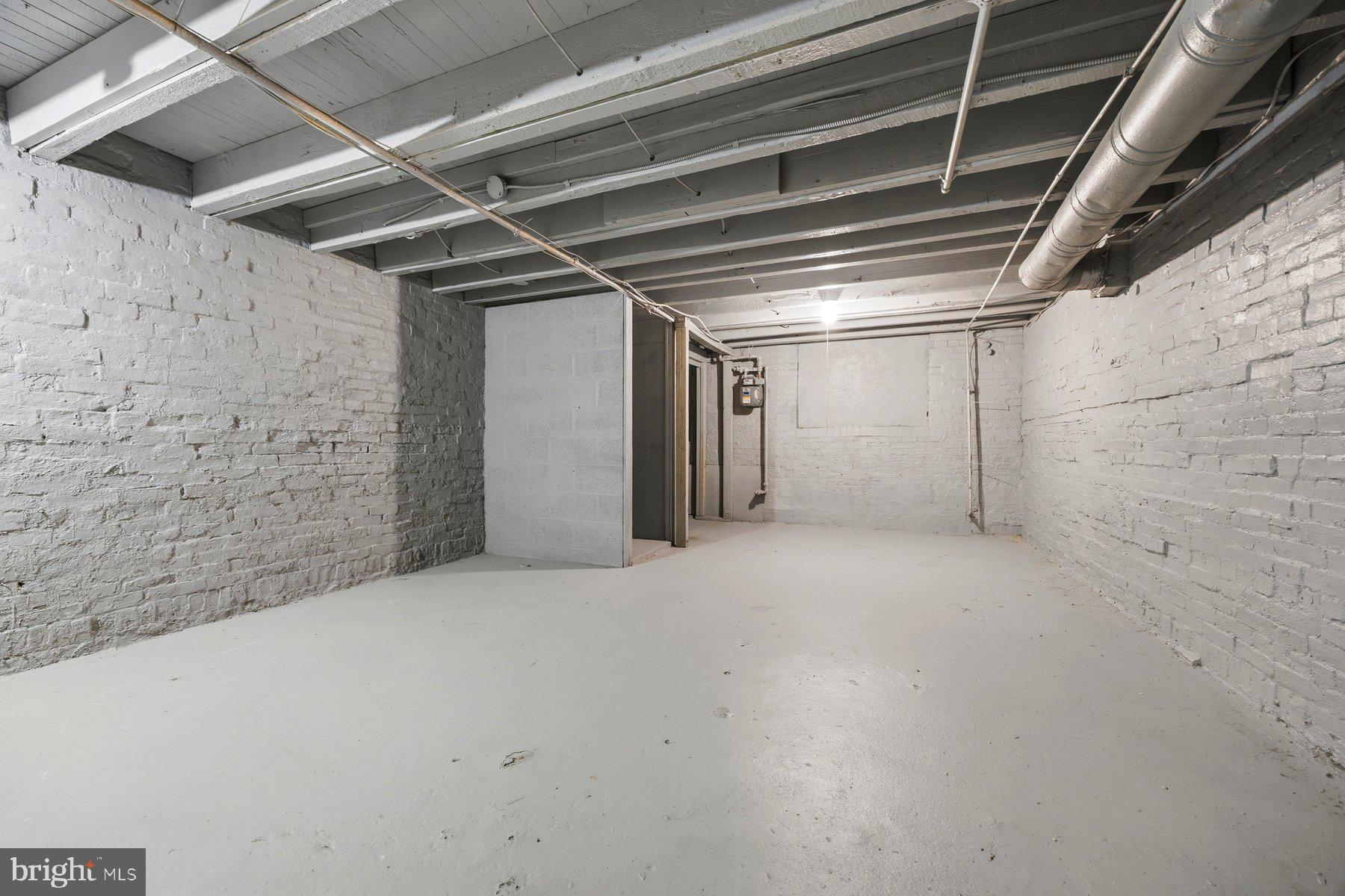 MIDDLE EAST - Residential