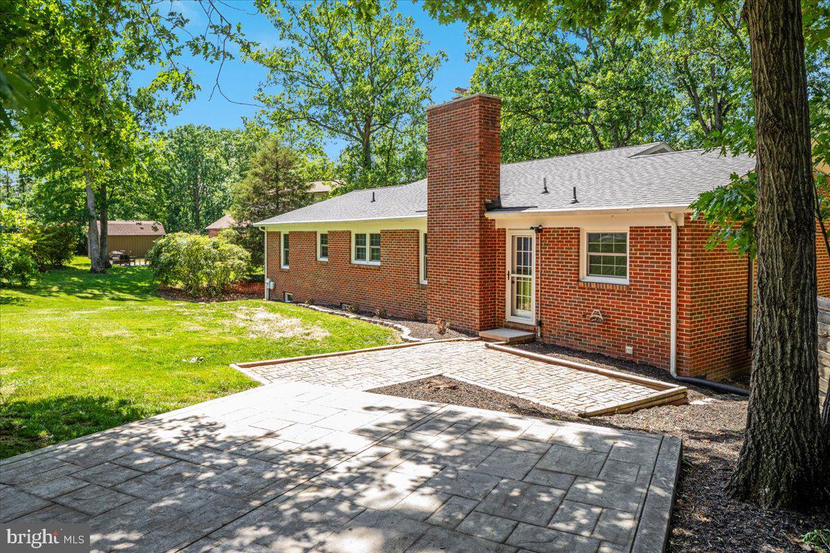 110 OAK RIDGE DRIVE
