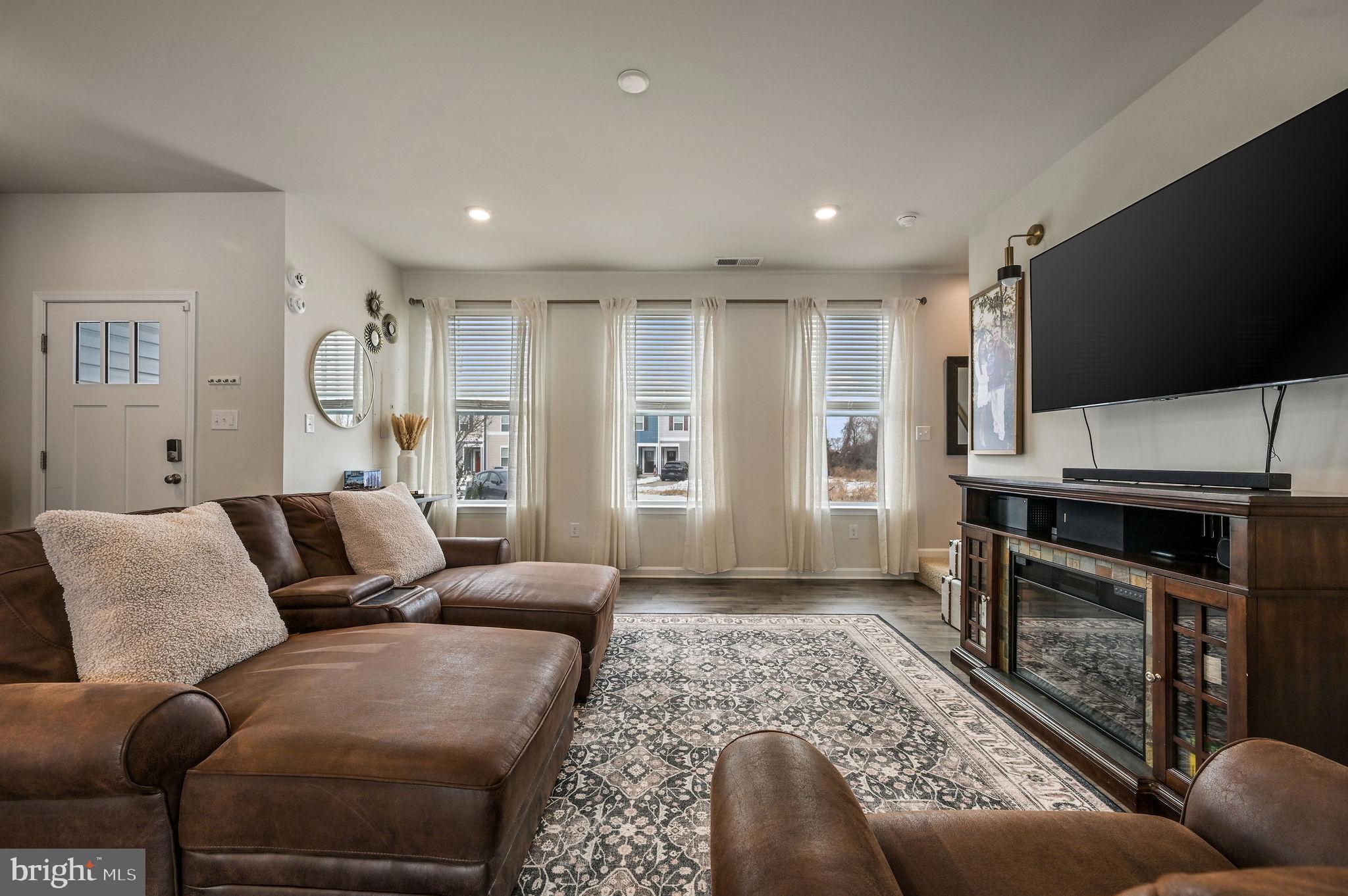 GREENS AT WYOMING - Residential