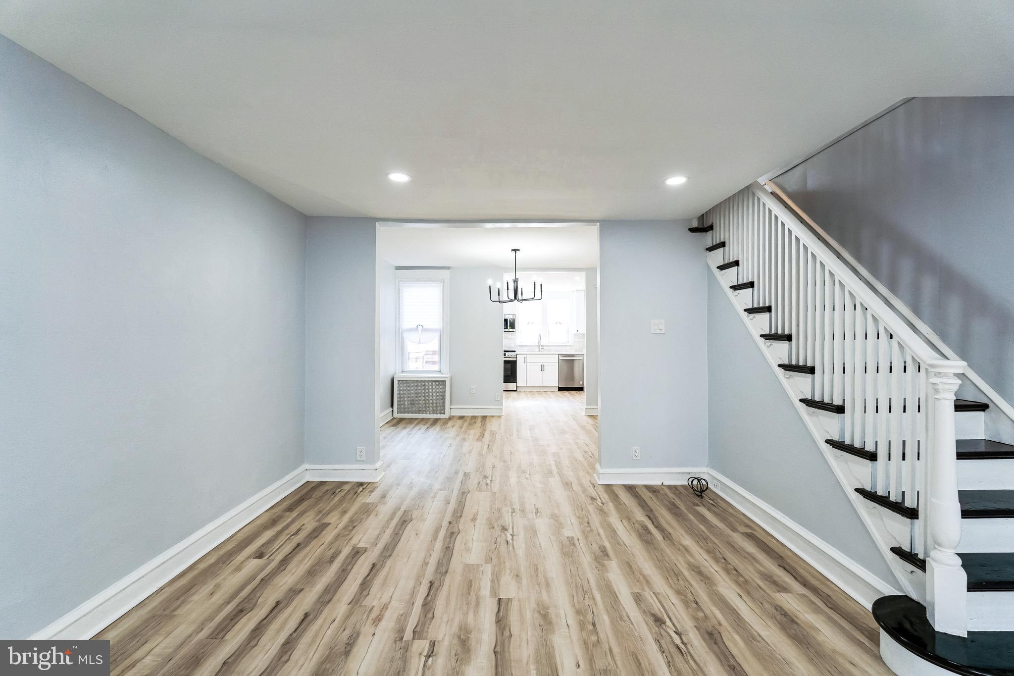 MAYFAIR - Residential Lease