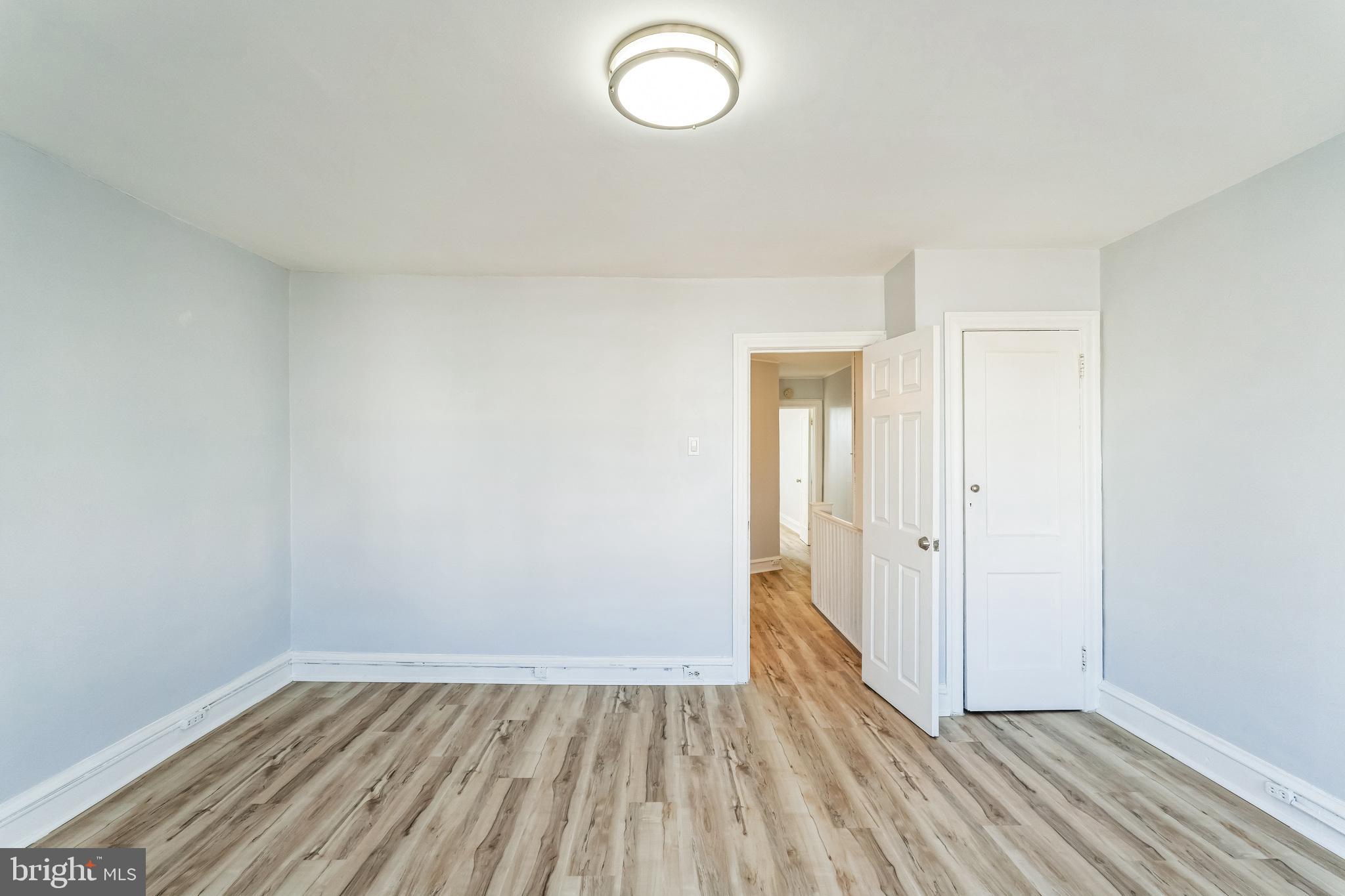 MAYFAIR - Residential Lease