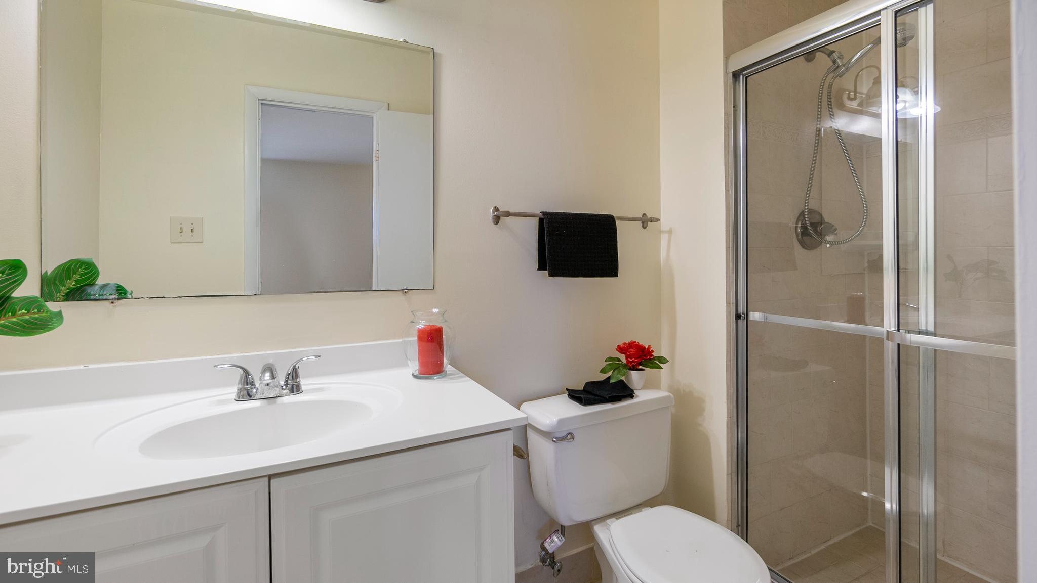 ROCK CREEK MANOR - Residential