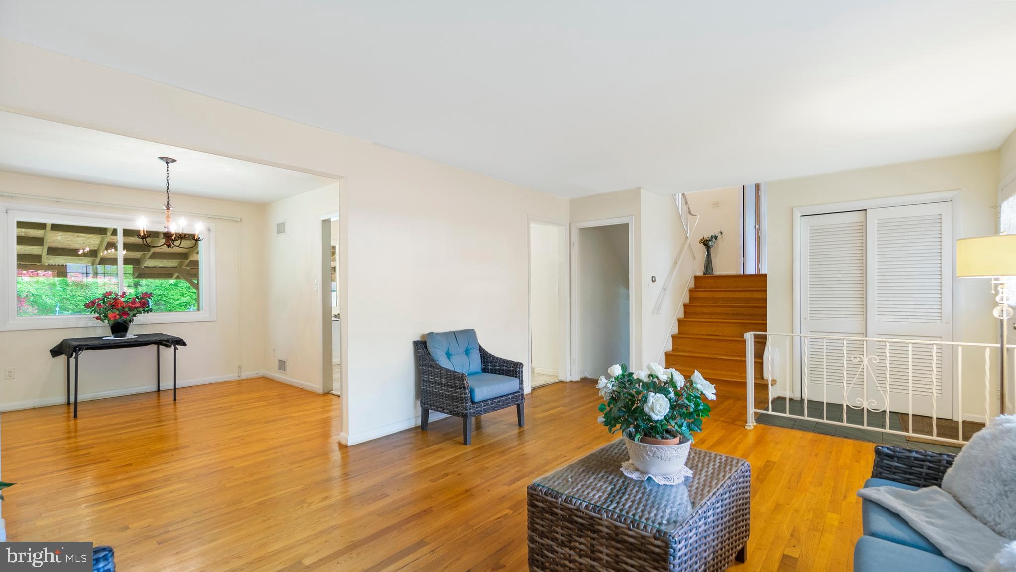 ROCK CREEK MANOR - Residential