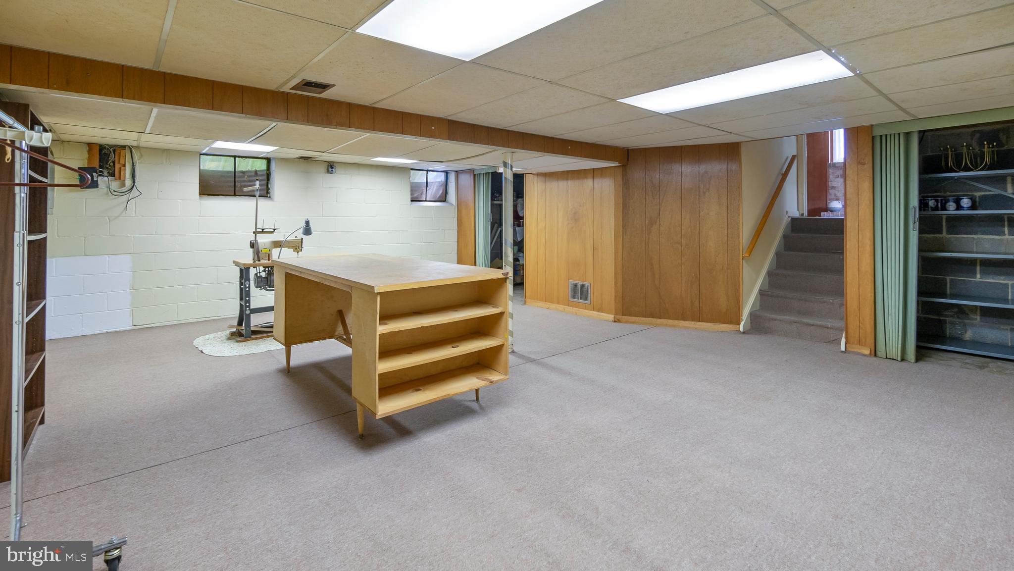 ROCK CREEK MANOR - Residential