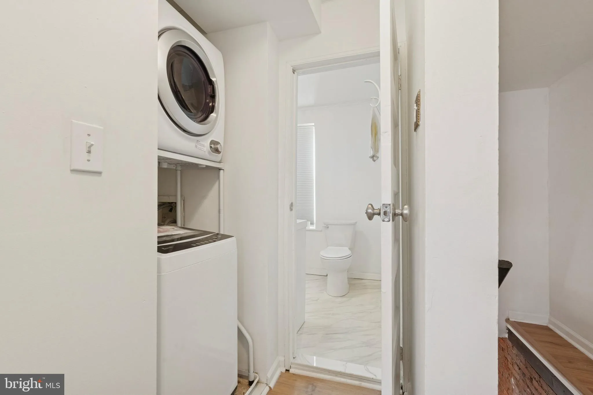 Philadelphia, Pennsylvania 19147, United States, 2 Bedrooms Bedrooms, ,1 BathroomBathrooms,Residential,Active,255251