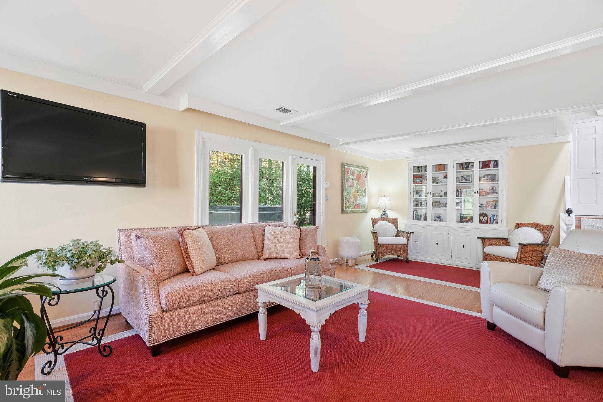 WOLF TRAP WOODS - Residential