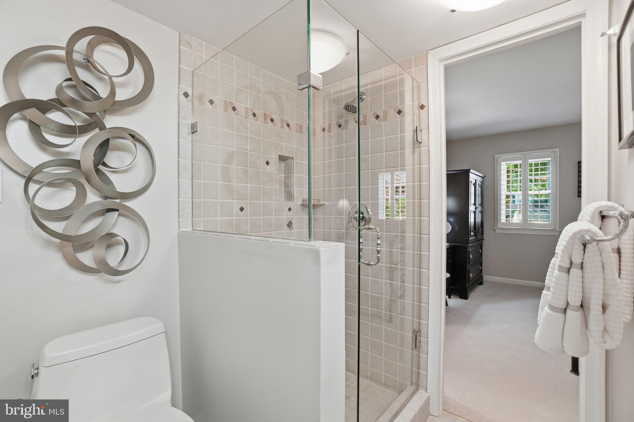 WOLF TRAP WOODS - Residential