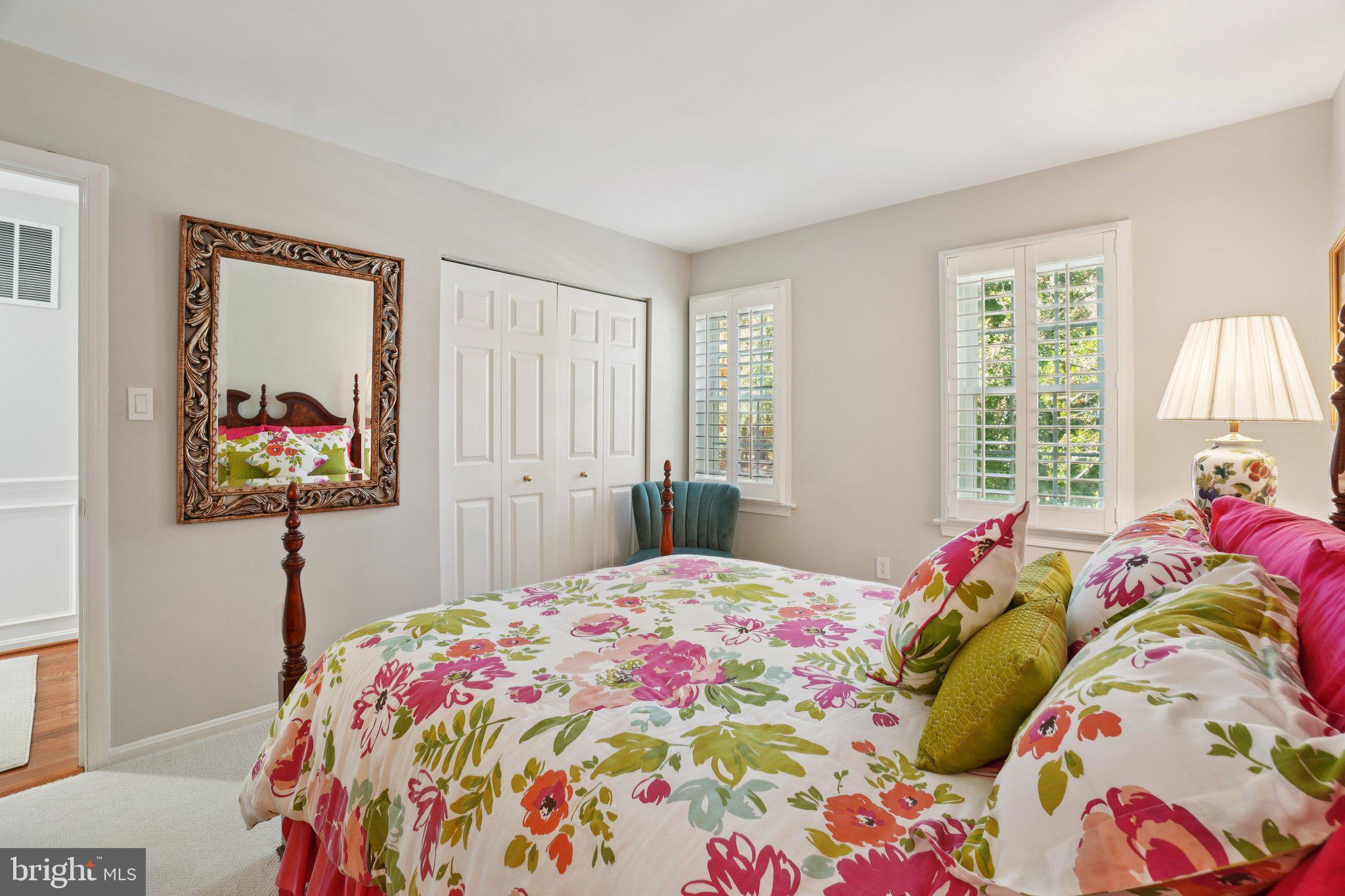 WOLF TRAP WOODS - Residential