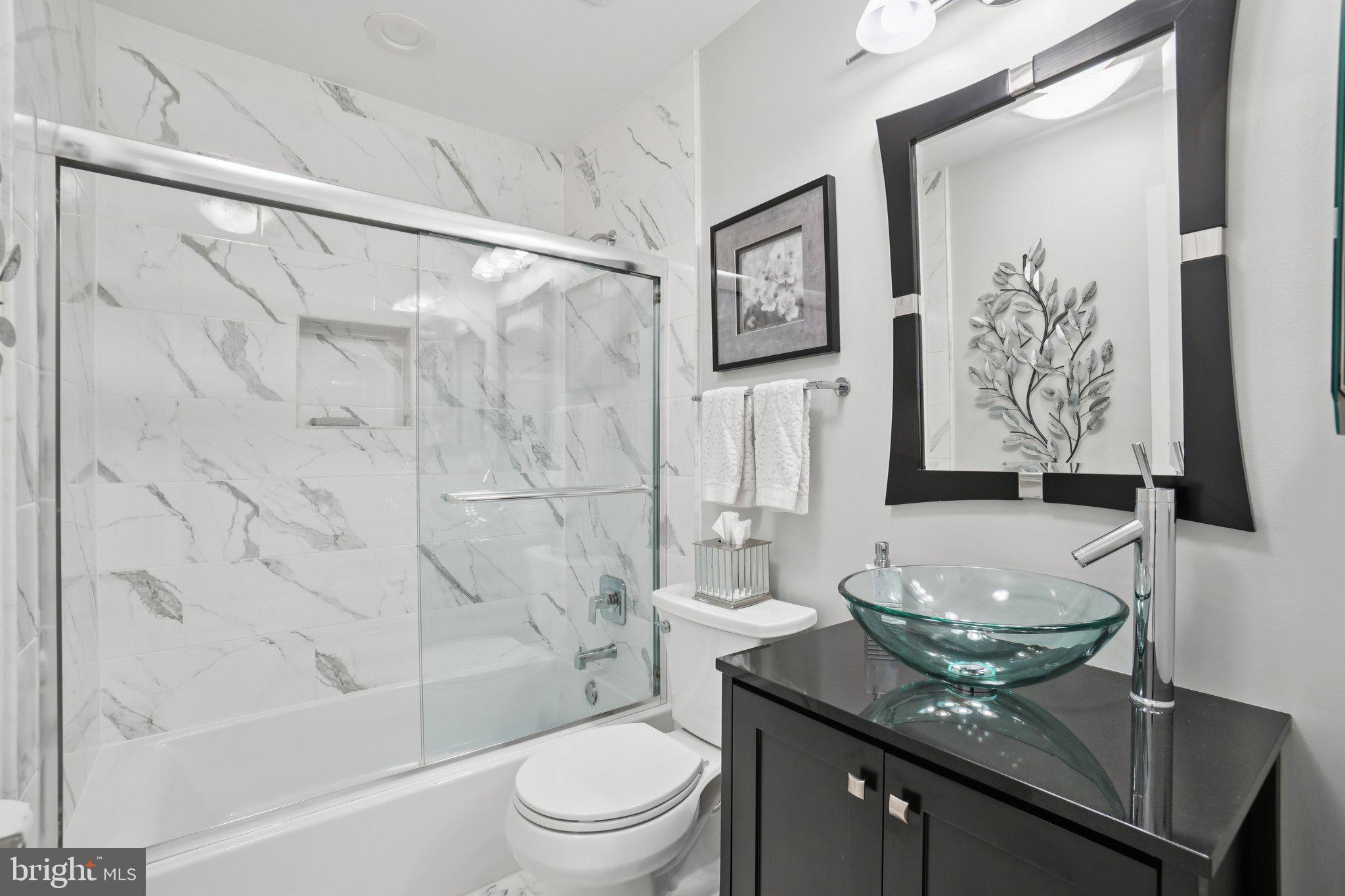 WOLF TRAP WOODS - Residential