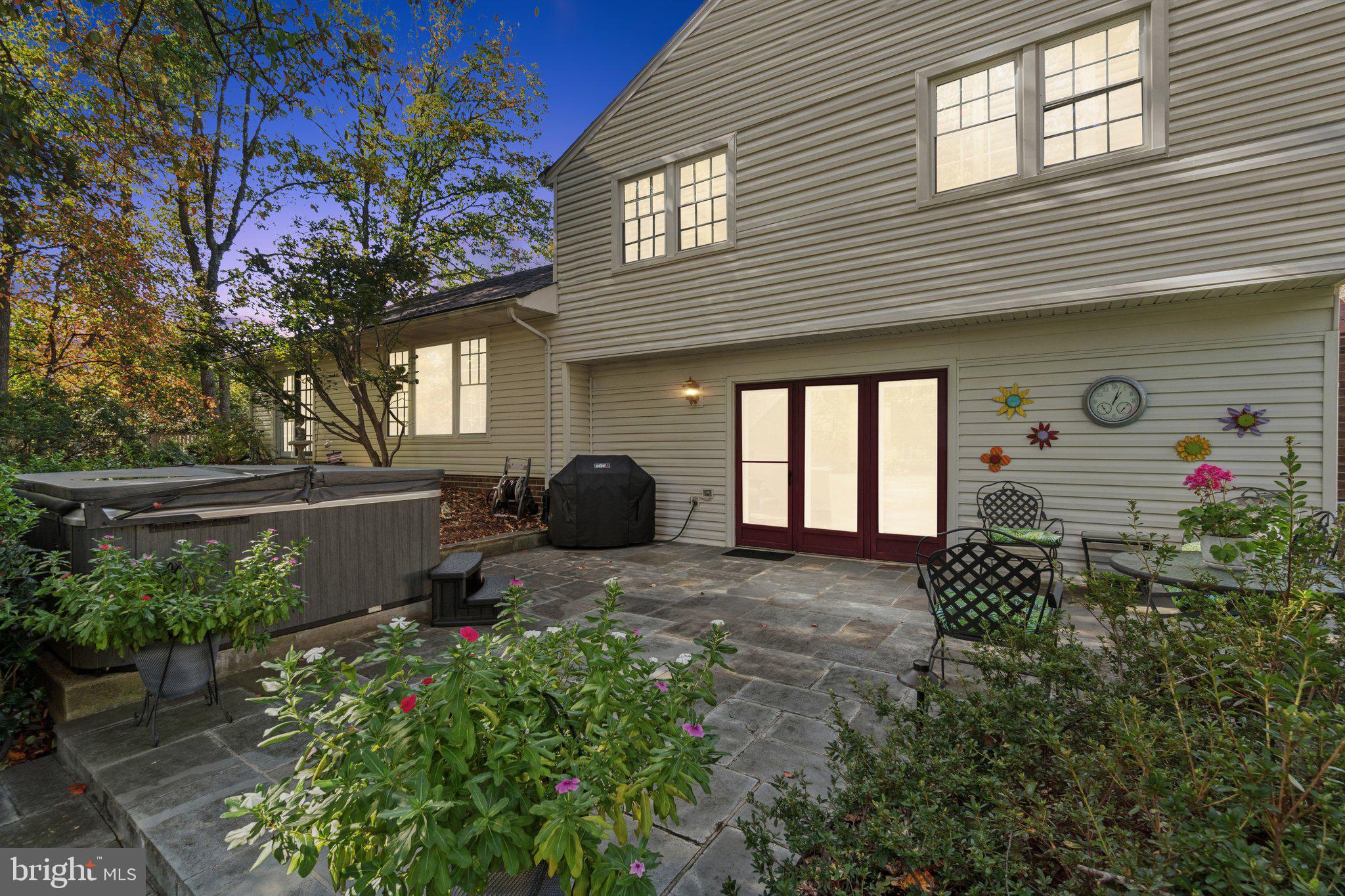 WOLF TRAP WOODS - Residential