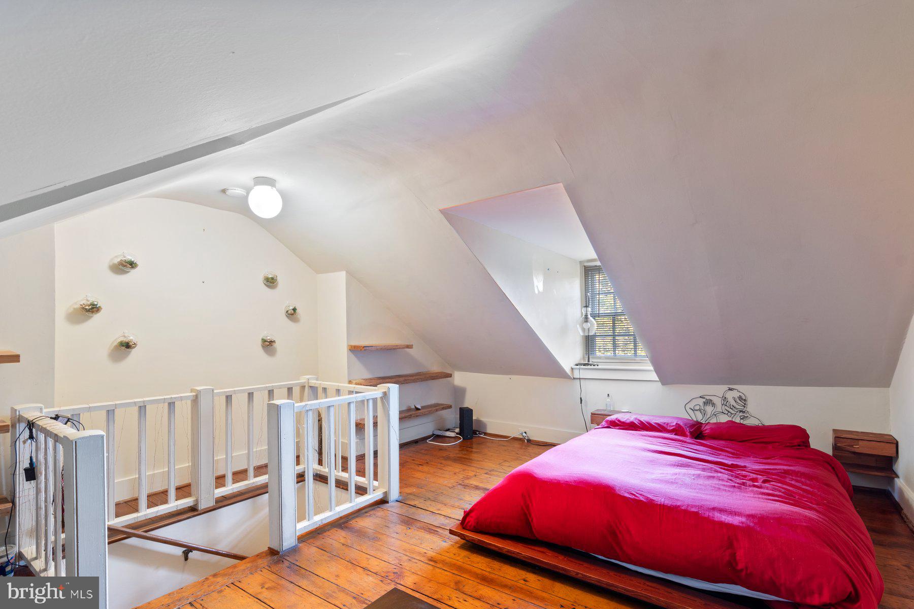 BROMO ARTS DISTRICT - Residential Lease