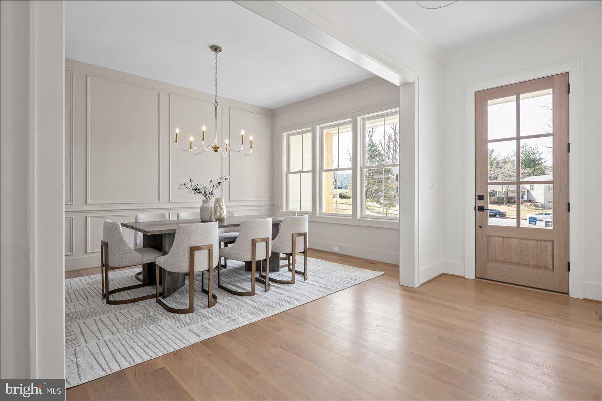 MONTOUR HEIGHTS - Residential