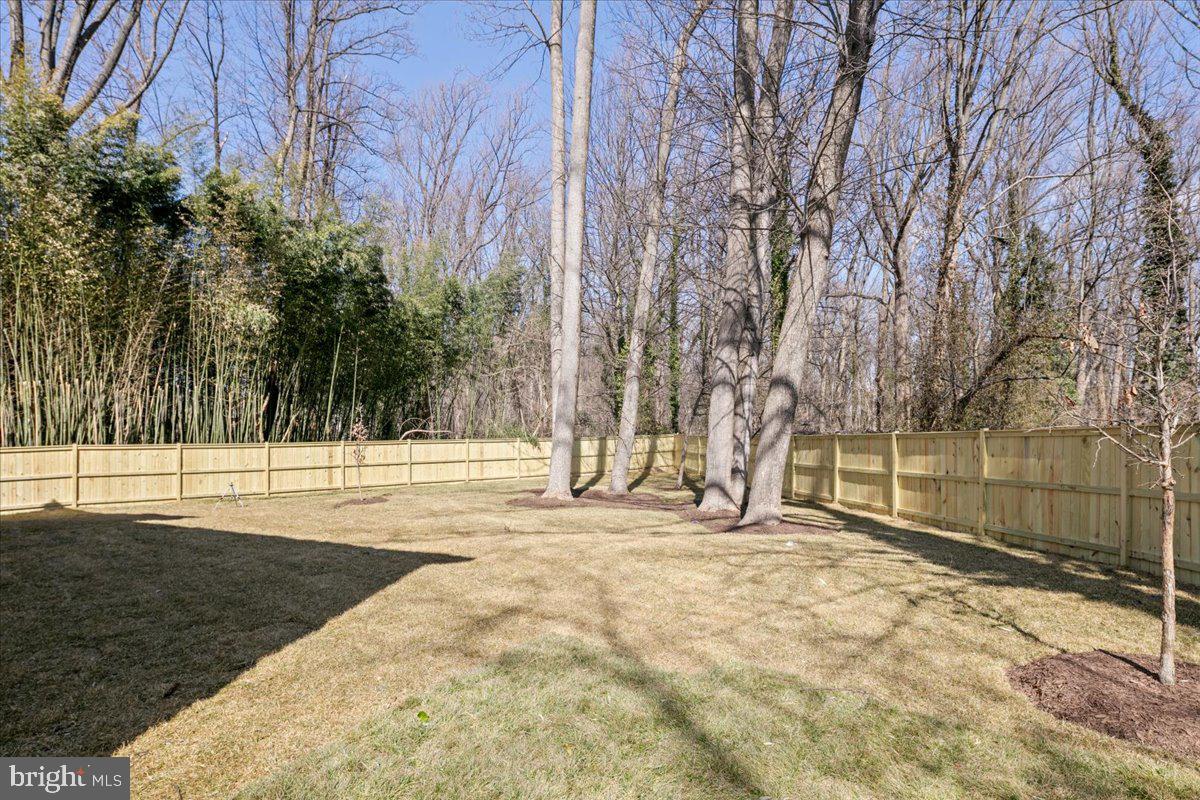 MONTOUR HEIGHTS - Residential