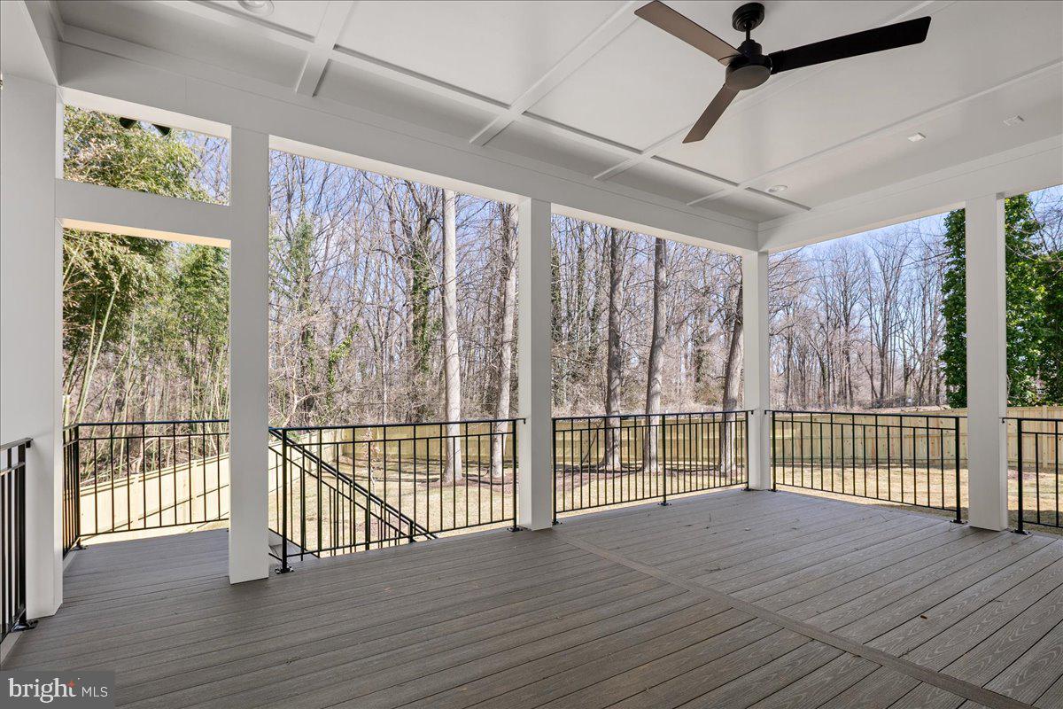 MONTOUR HEIGHTS - Residential