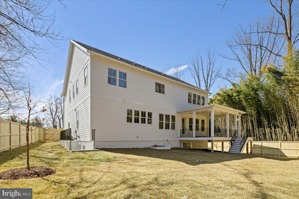 MONTOUR HEIGHTS - Residential