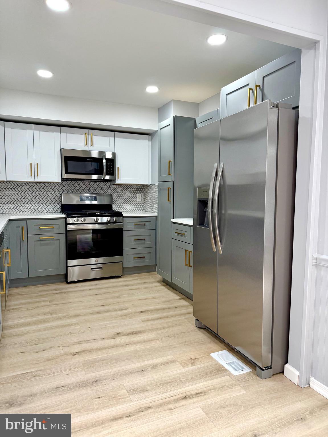 MILLBROOK - Residential