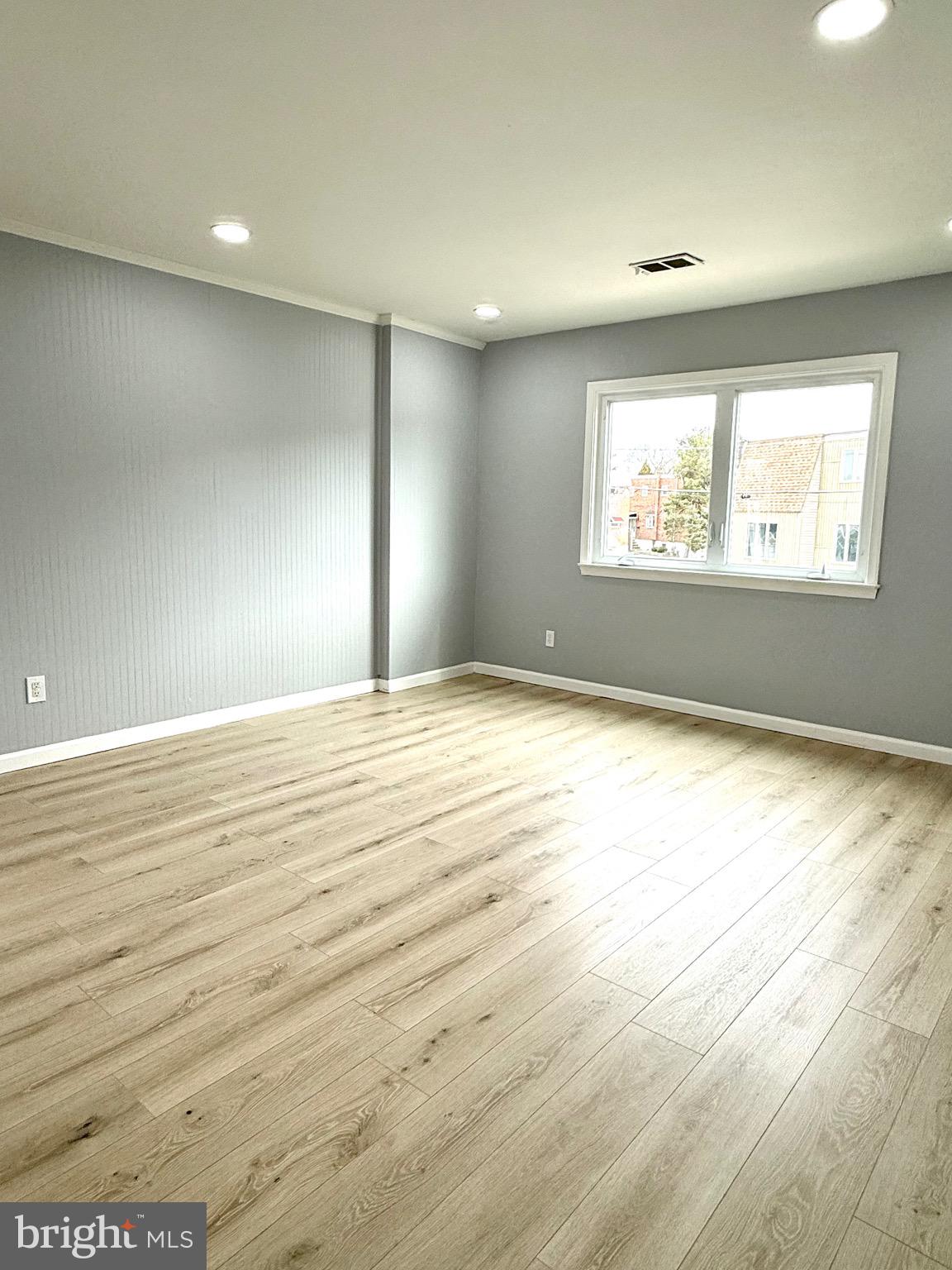 MILLBROOK - Residential