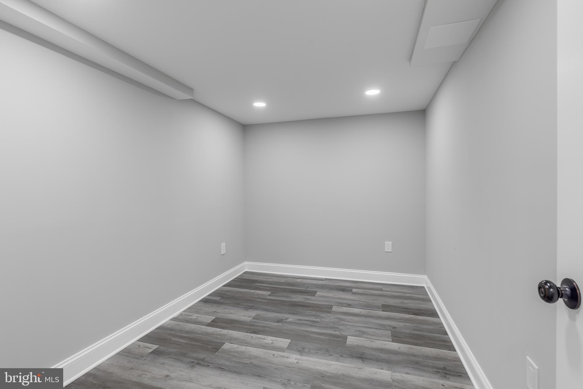 WESTVIEW PARK - Residential