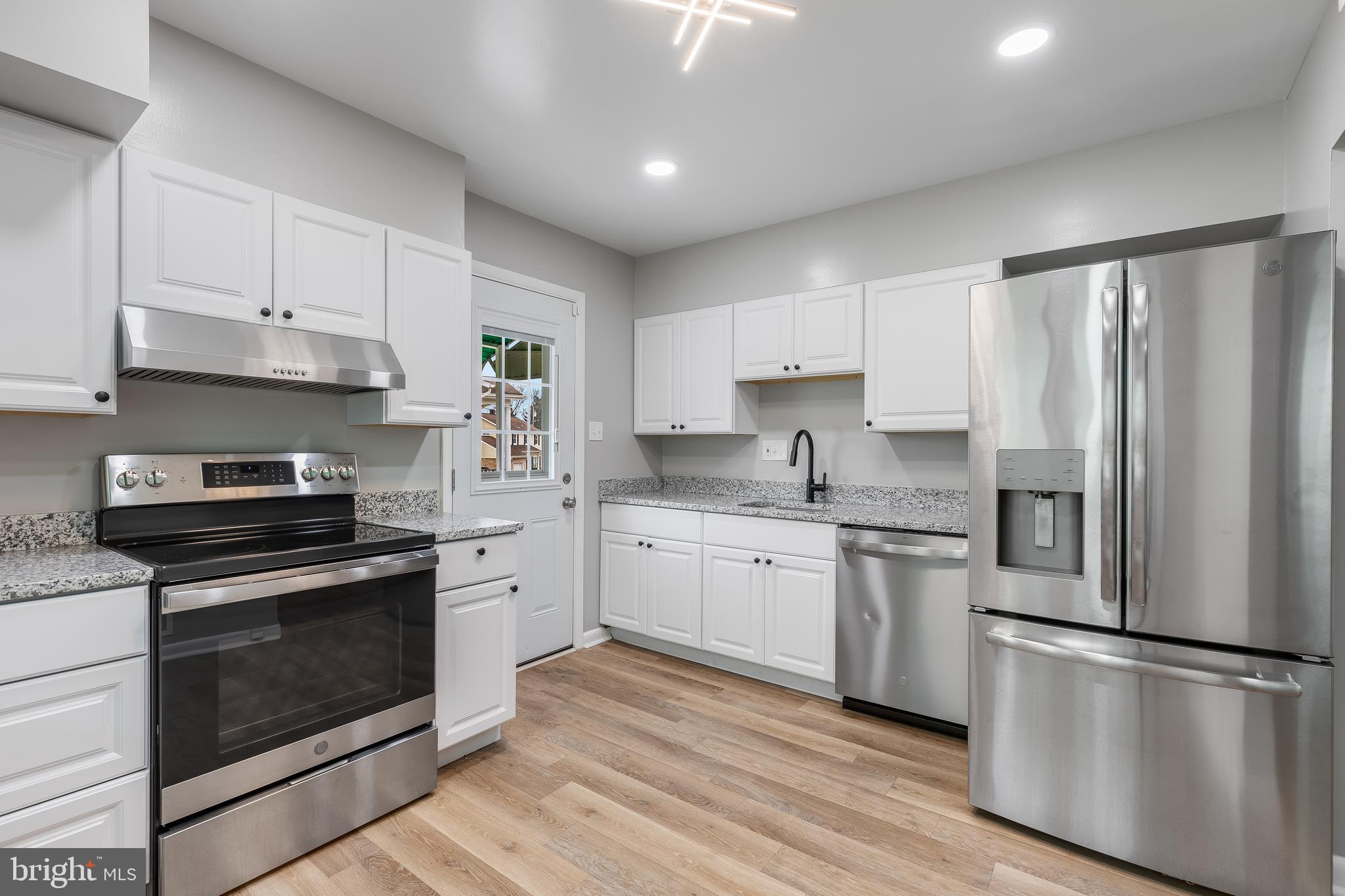 WESTVIEW PARK - Residential