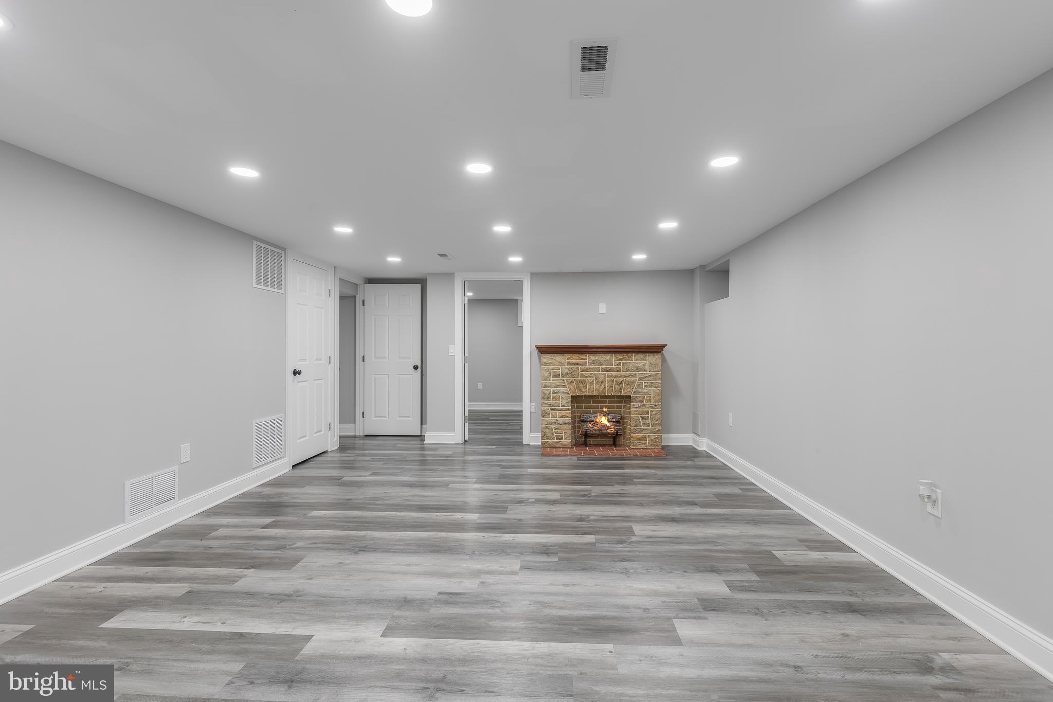 WESTVIEW PARK - Residential