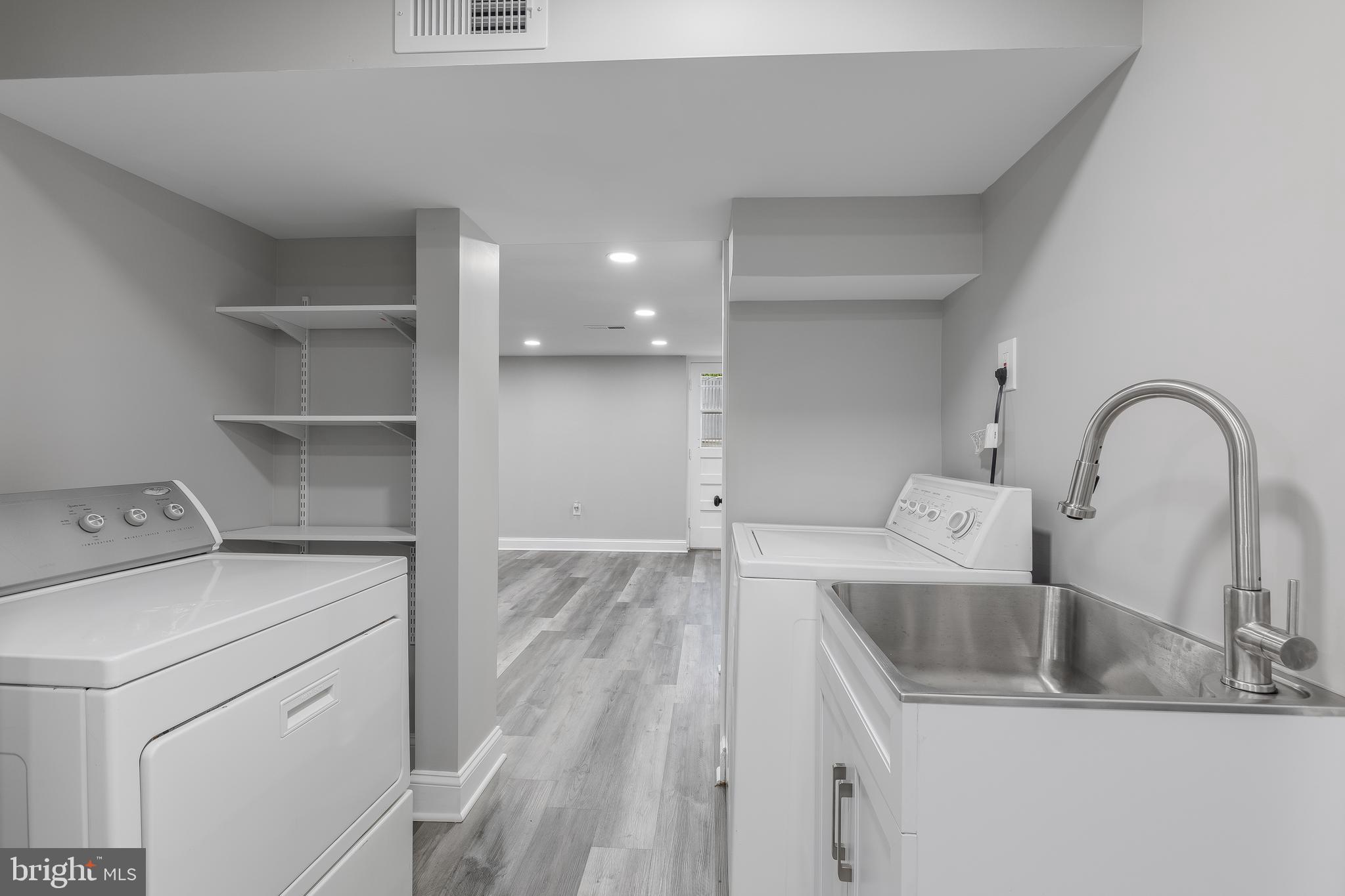 WESTVIEW PARK - Residential