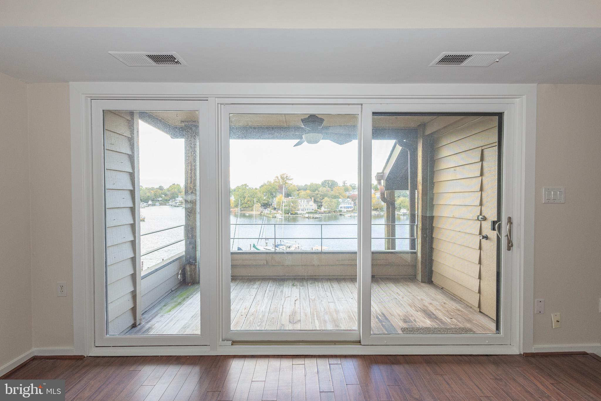 EASTPORT - Residential