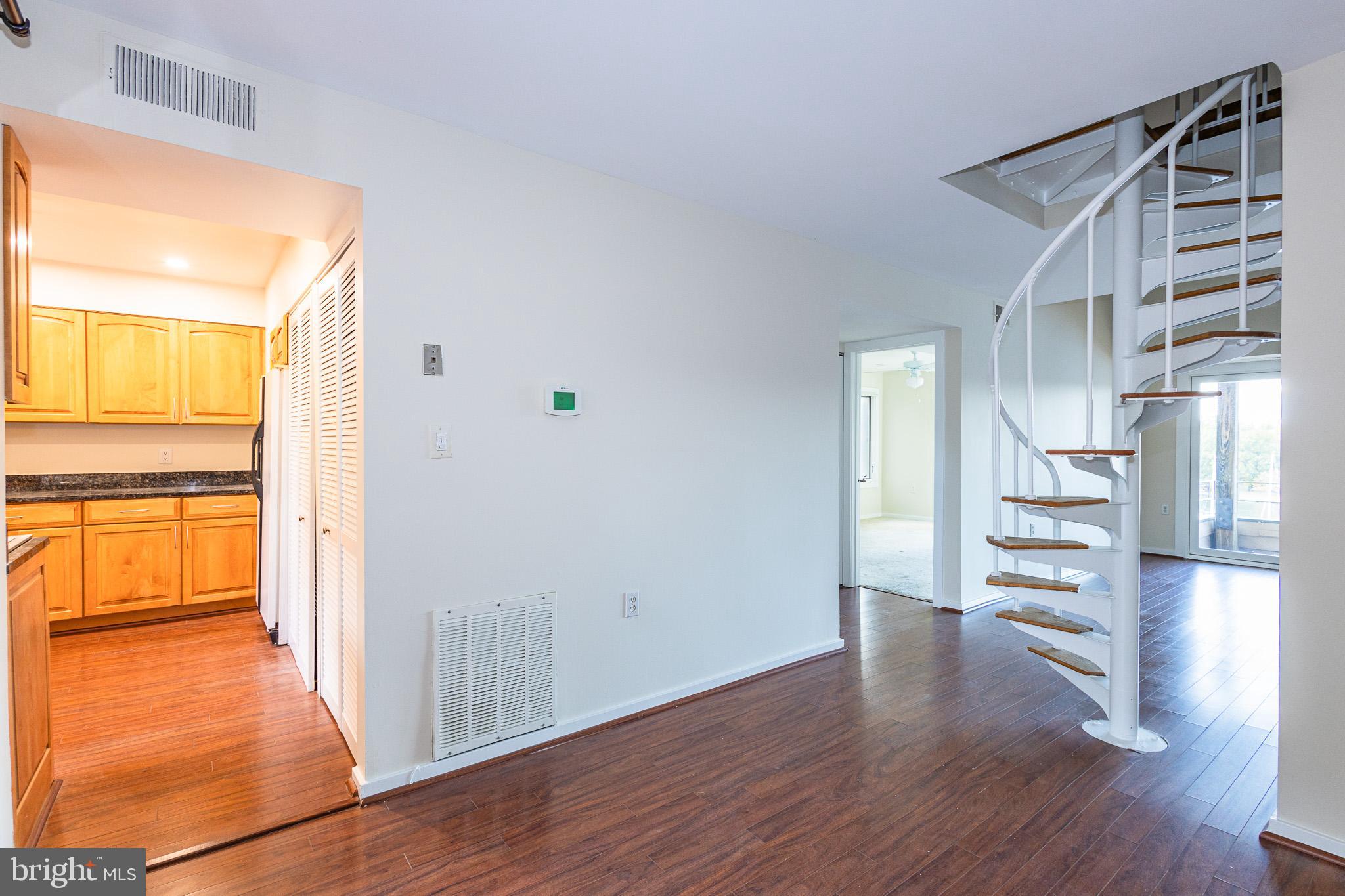 EASTPORT - Residential