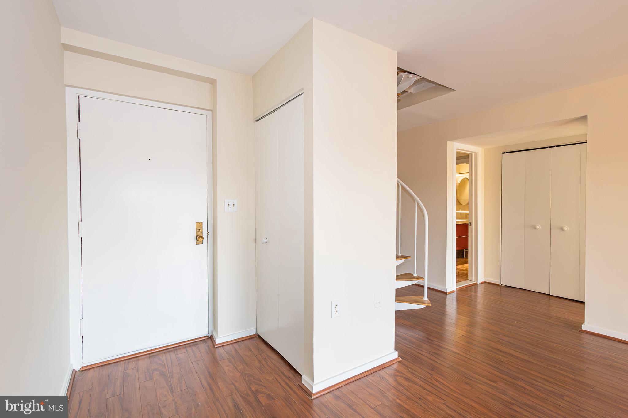 EASTPORT - Residential