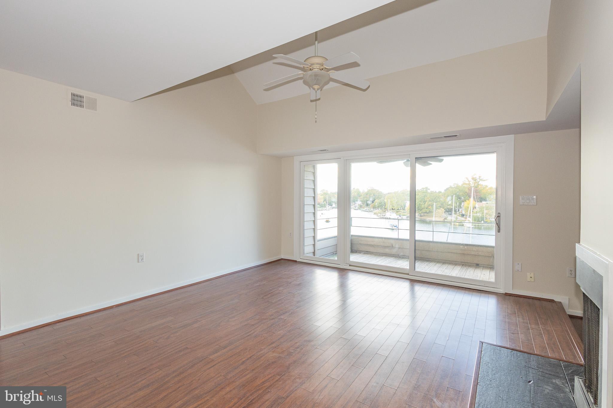 EASTPORT - Residential