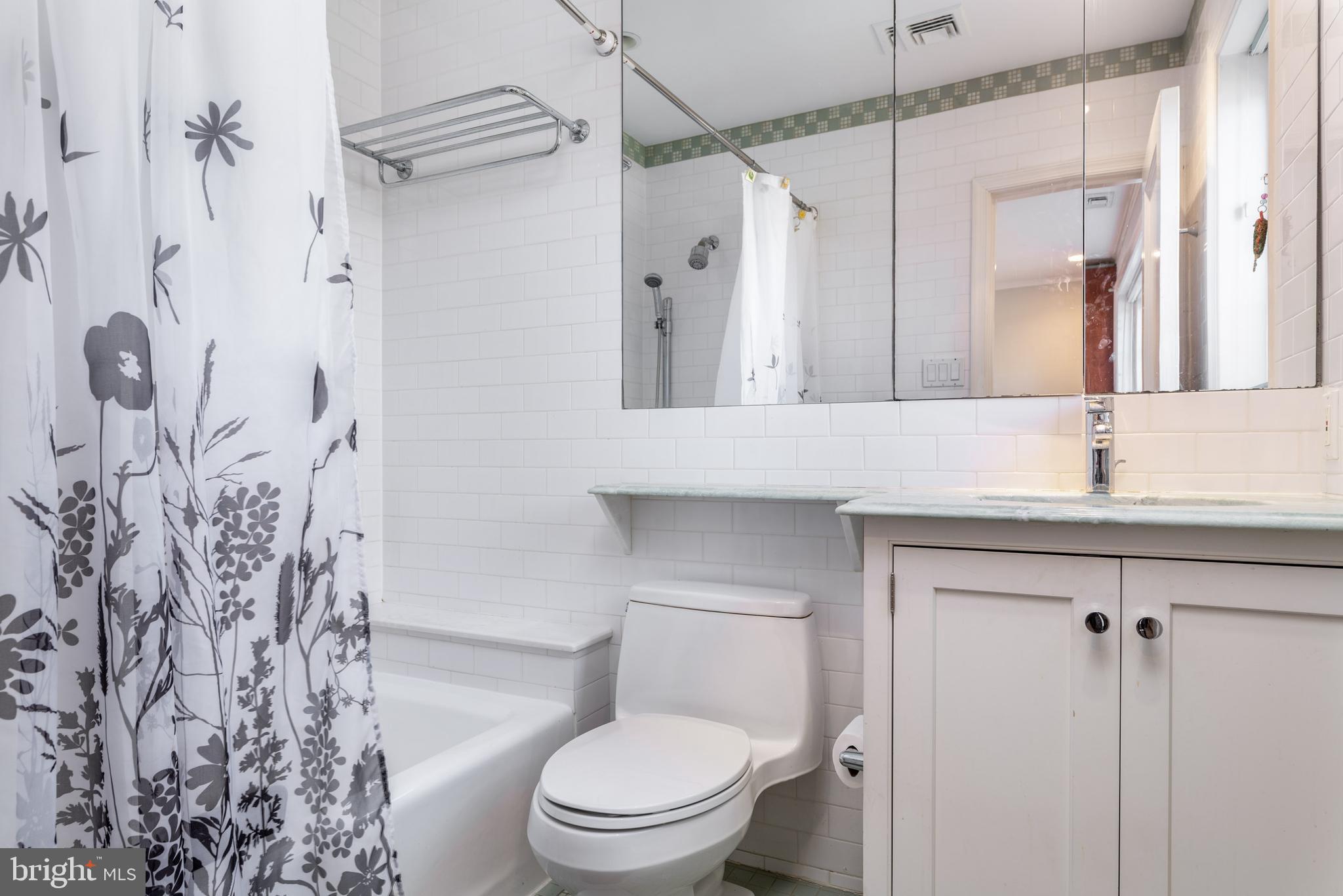 NARBERTH - Residential