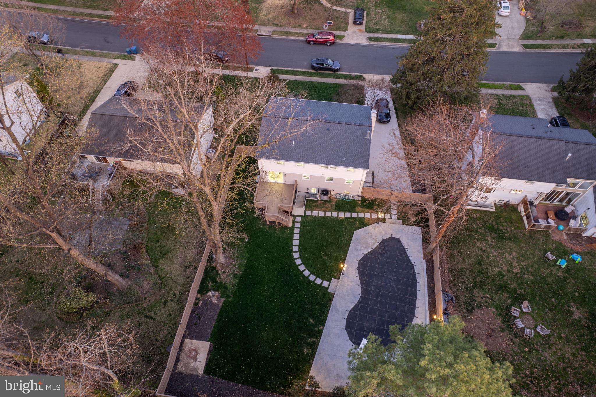 STONEWALL MANOR - Residential