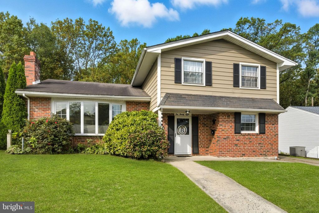 Photo of 1028 Norvelt Drive, PHILADELPHIA, PA 19115 (MLS # PAPH2544392)