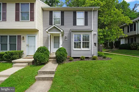 7576 Wood Mist Lane, Falls Church, VA MLS: VAFX2327882
