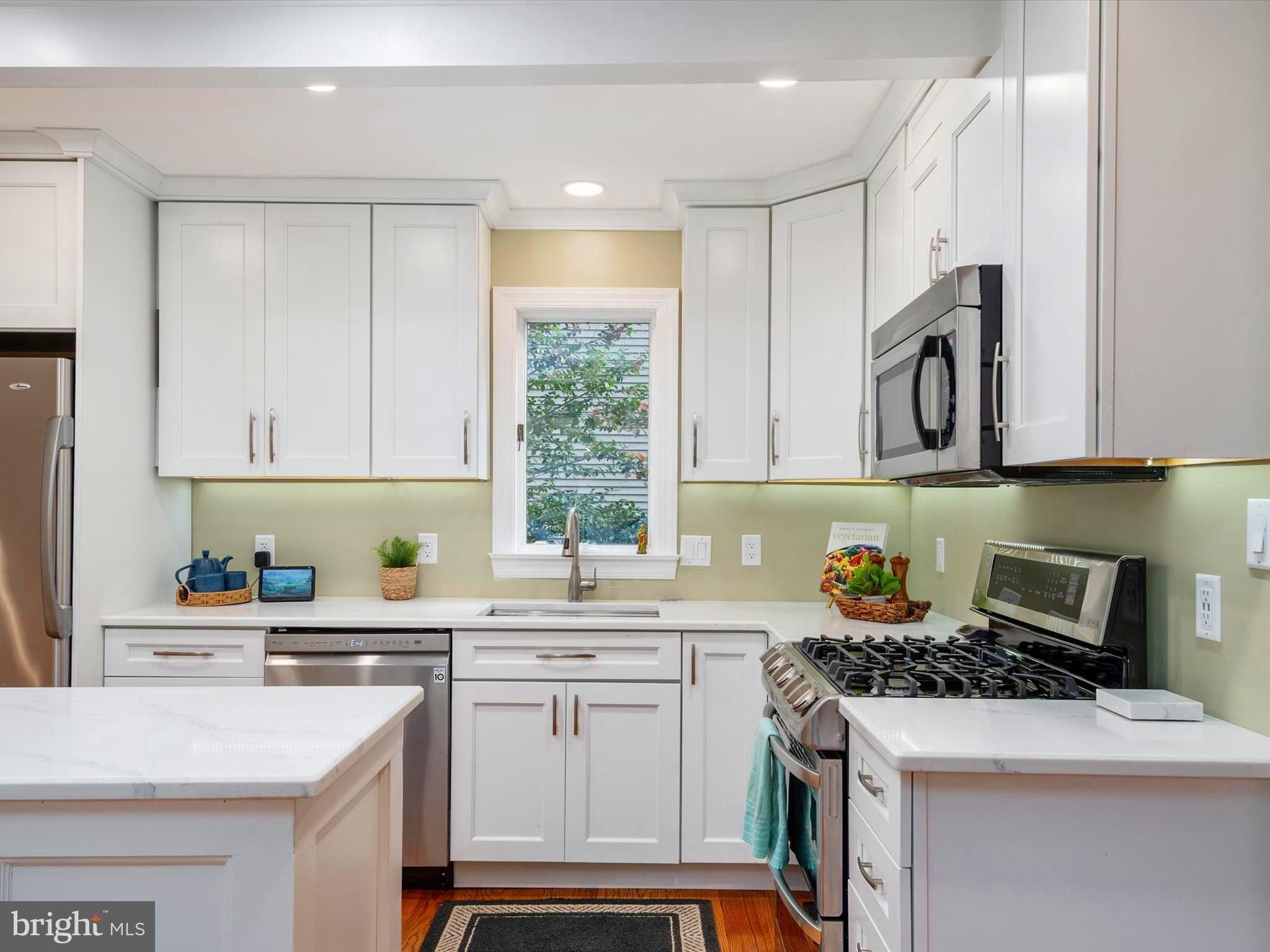 EASTPORT - Residential