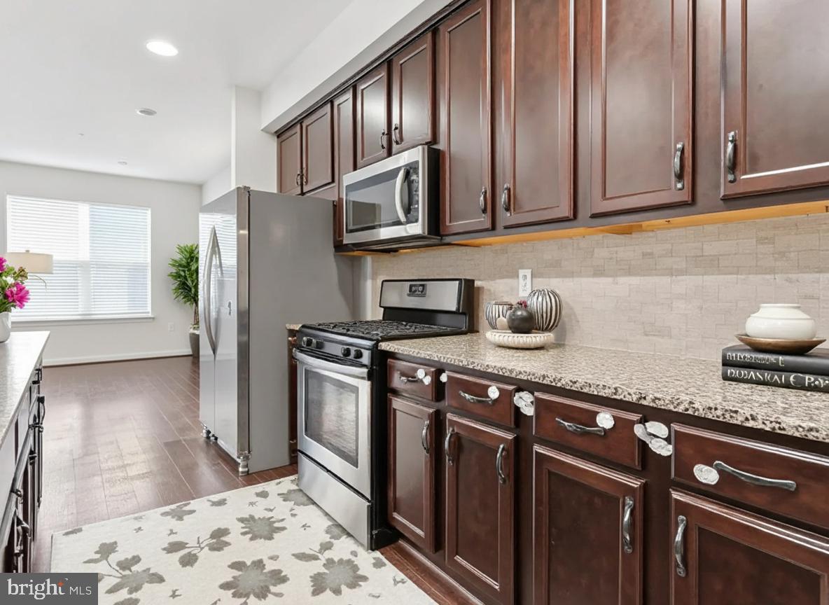 LANHAM - Residential Lease