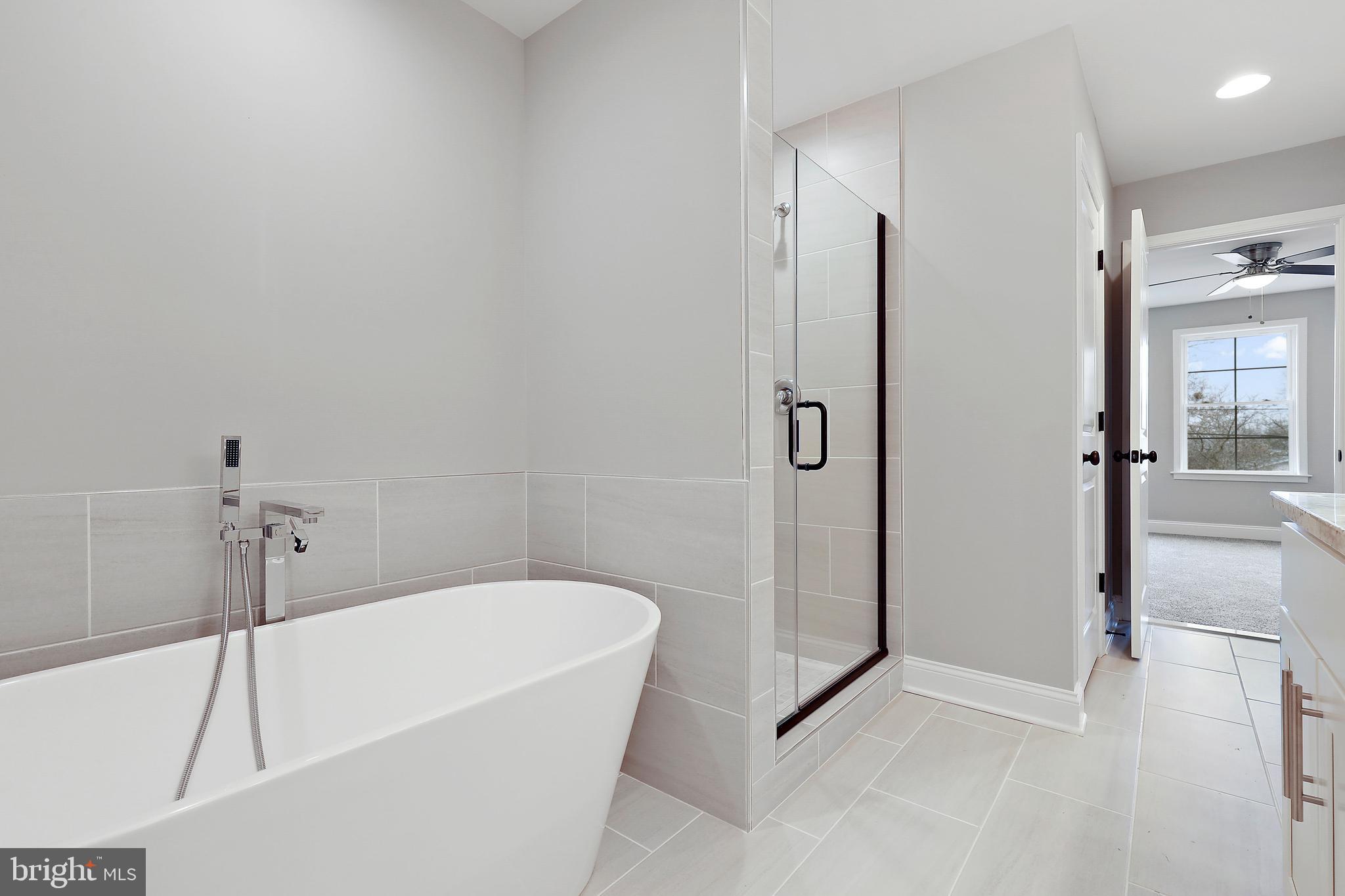 RIVERA BEACH - Residential Lease