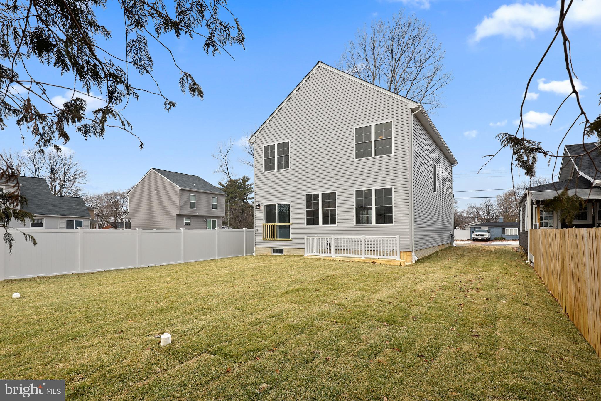 RIVERA BEACH - Residential Lease