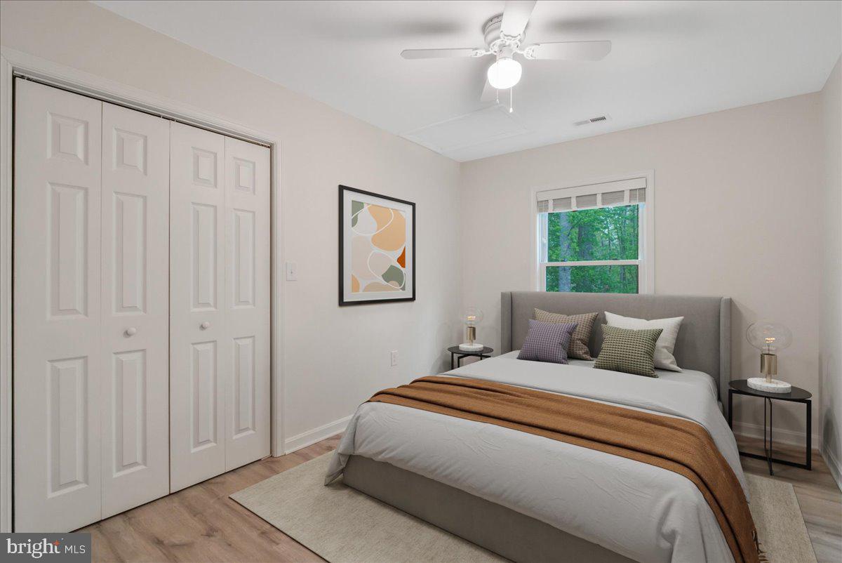 PRESIDENTIAL LAKES - Residential