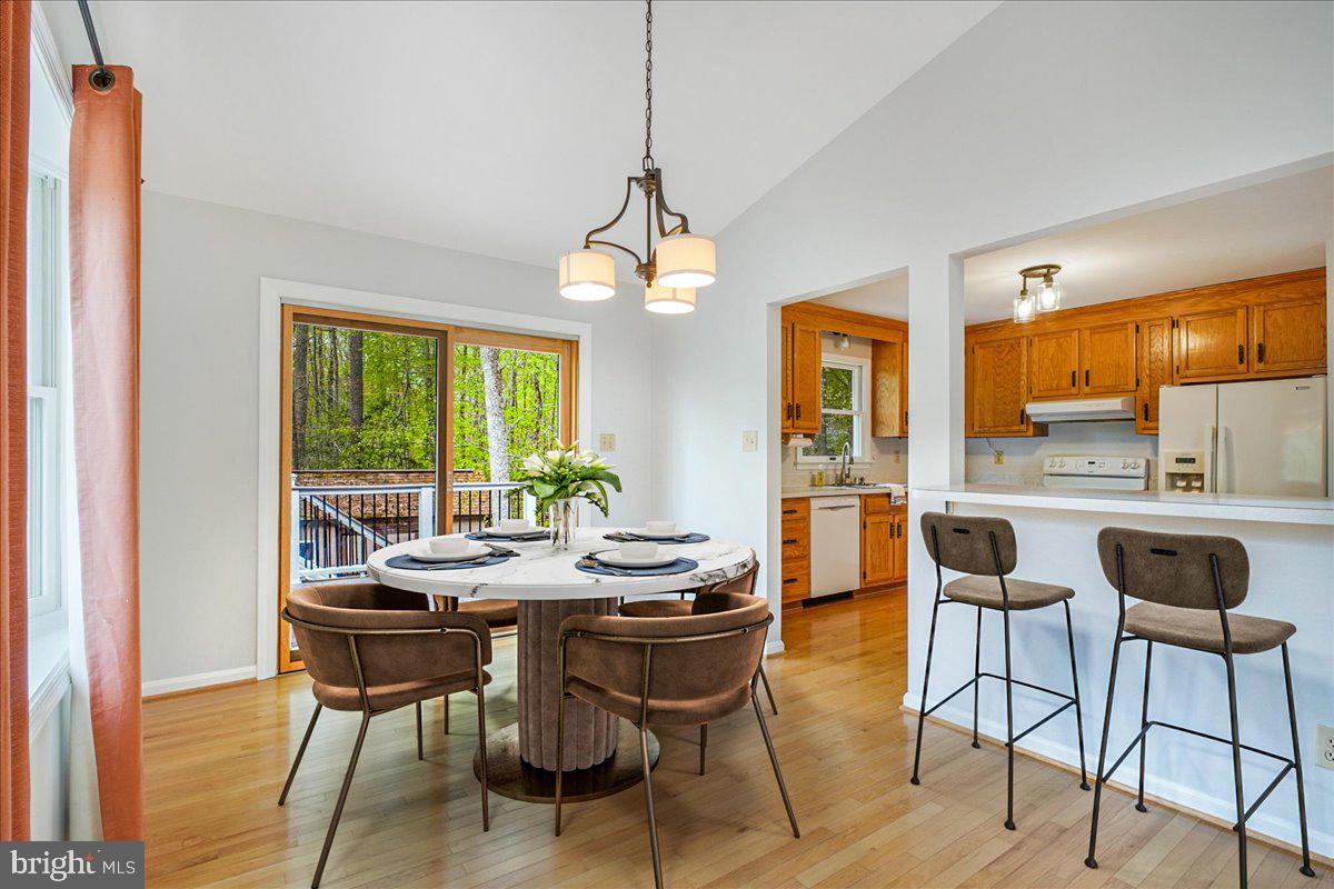 PRESIDENTIAL LAKES - Residential