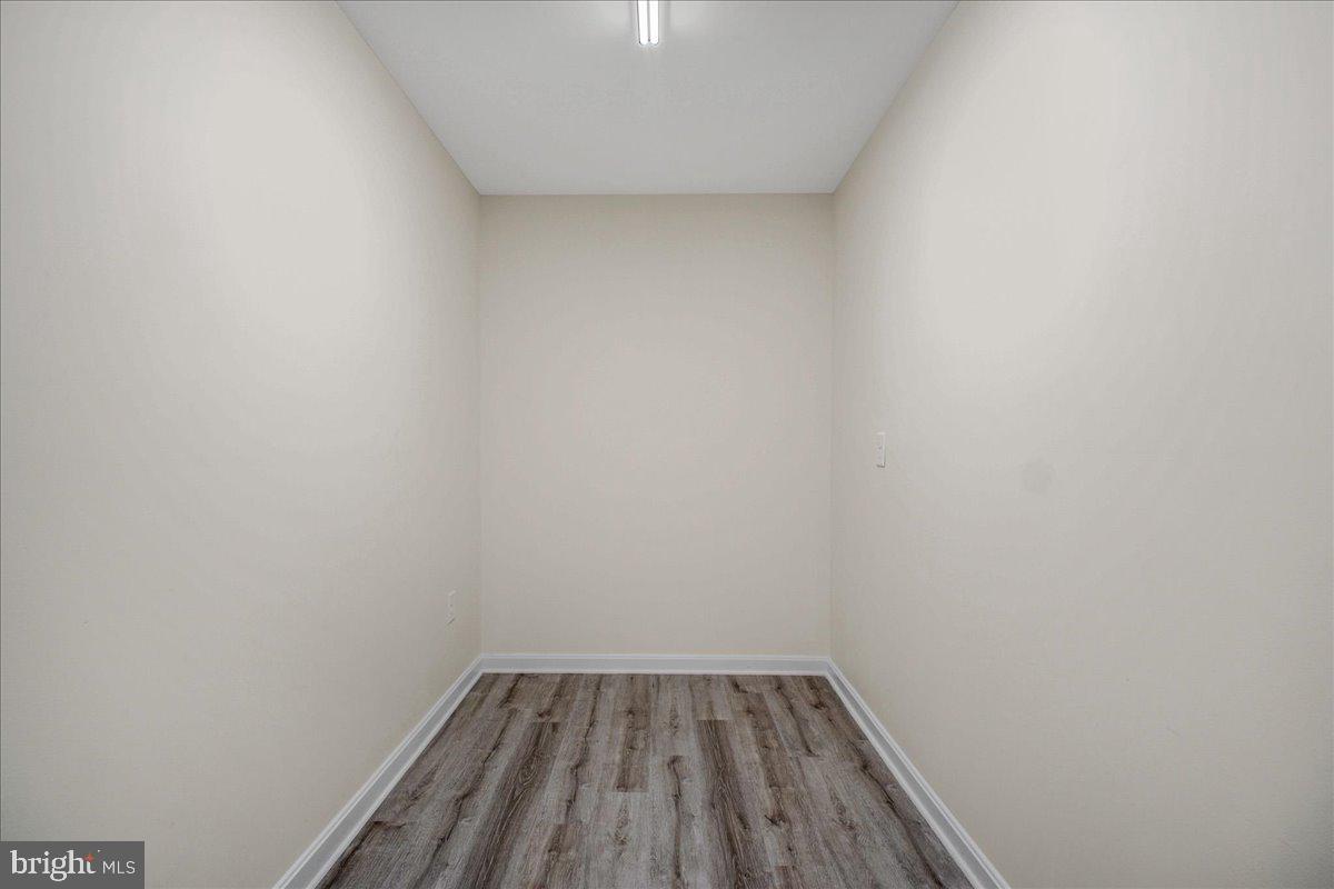 PRESIDENTIAL LAKES - Residential