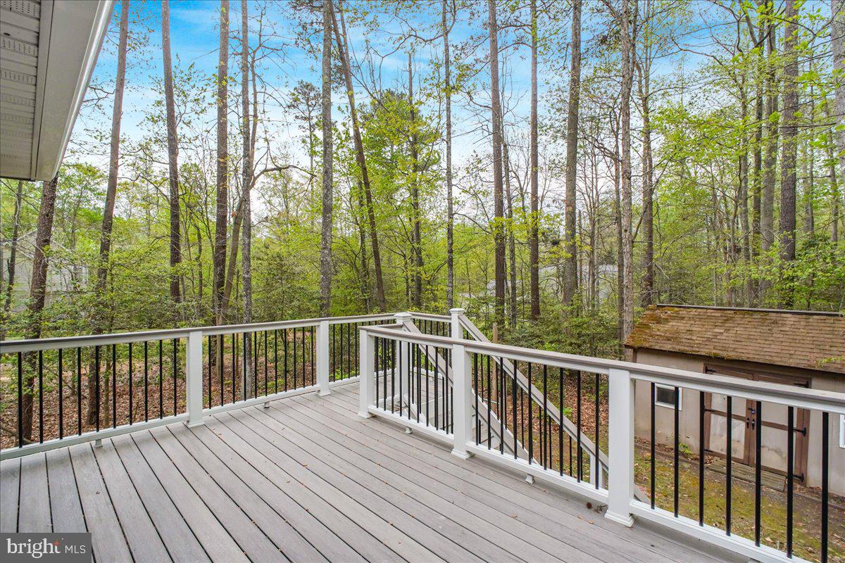 PRESIDENTIAL LAKES - Residential